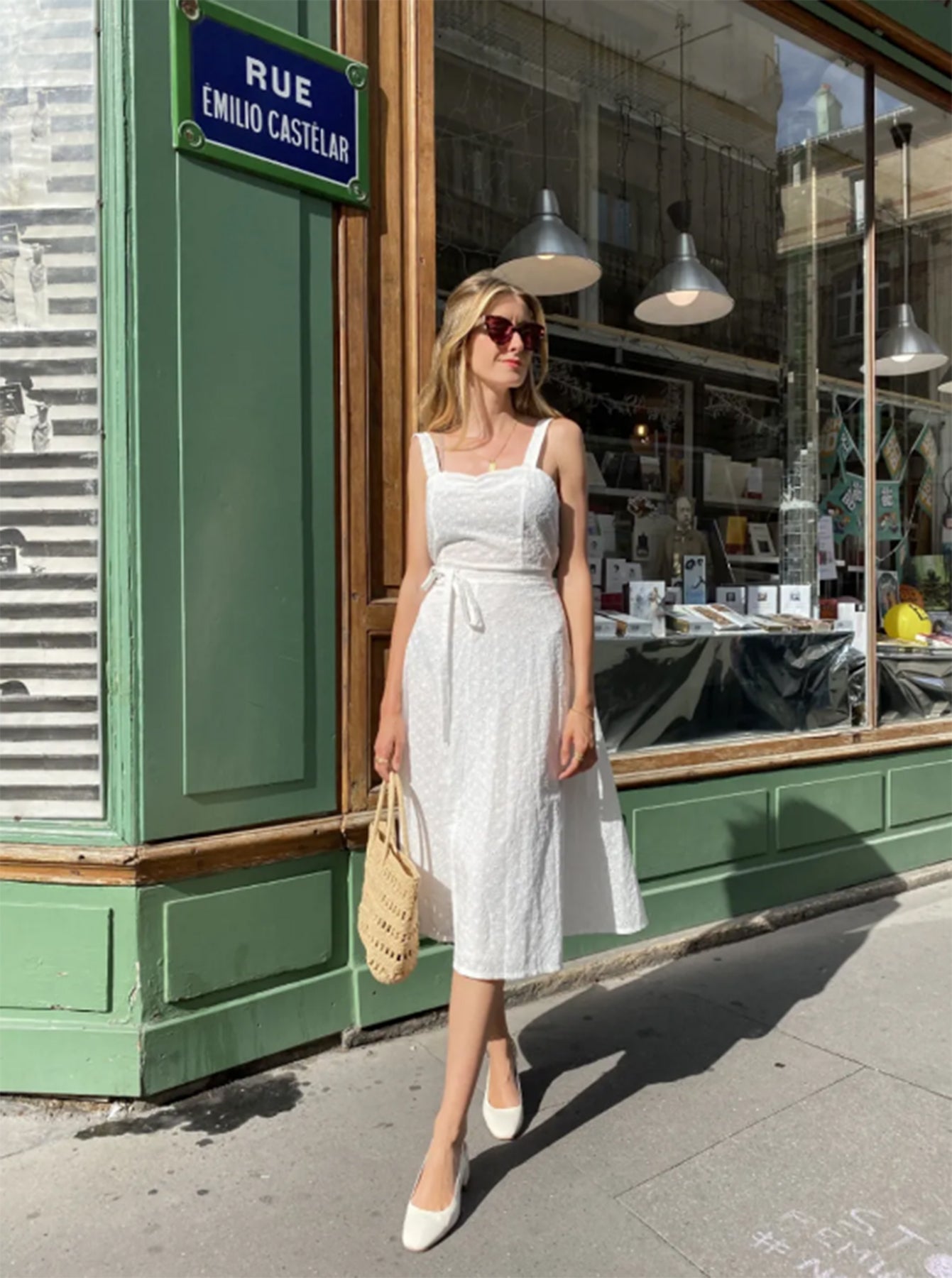 Very_Cherry_SUNNY_DRESS_Vintage_BRODERY_ECRU_Lochmuster_Traeger_SWING_Kleid_Killer_Kirsche-3TAAlHZAHHpM6U