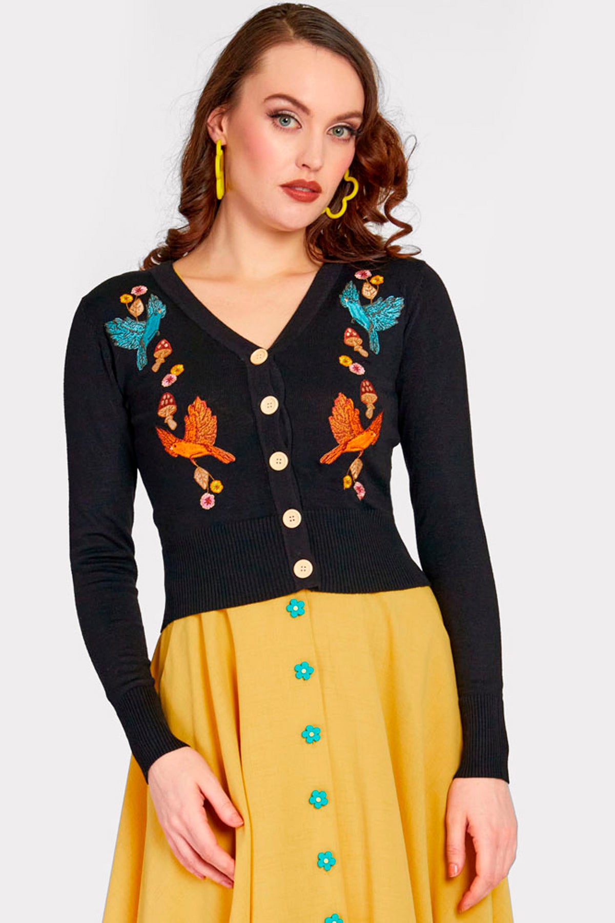 Voodoo Vixen «Ginny Woodland» Vintage  Retro Embroidered V-Neck Cardigan / Strickjacke - Schwarz