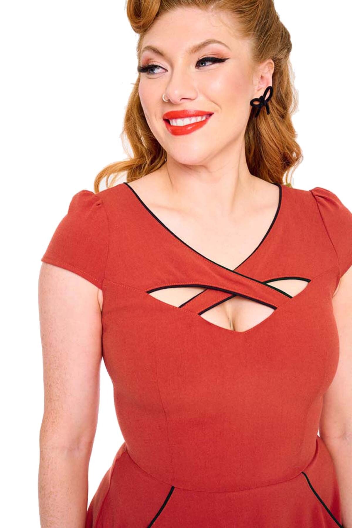 Voodoo_Vixen_CRISS_CROSS_Vintage_Cut-Out_50s_SWING_DRESS_Kleid_-_Ziegelrot-5