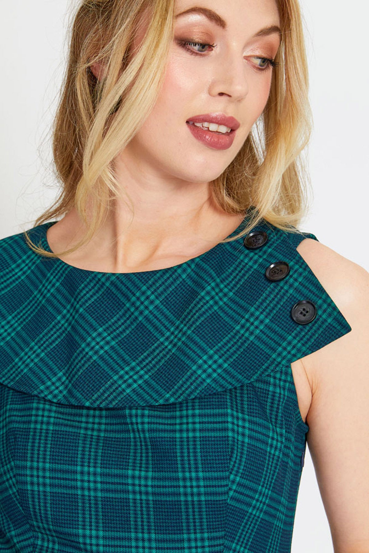Voodoo_Vixen_GREEN_CHECKED_Karo_TARTAN_Collar_50s_Vintage_SWING_DRESS_Kleid-4