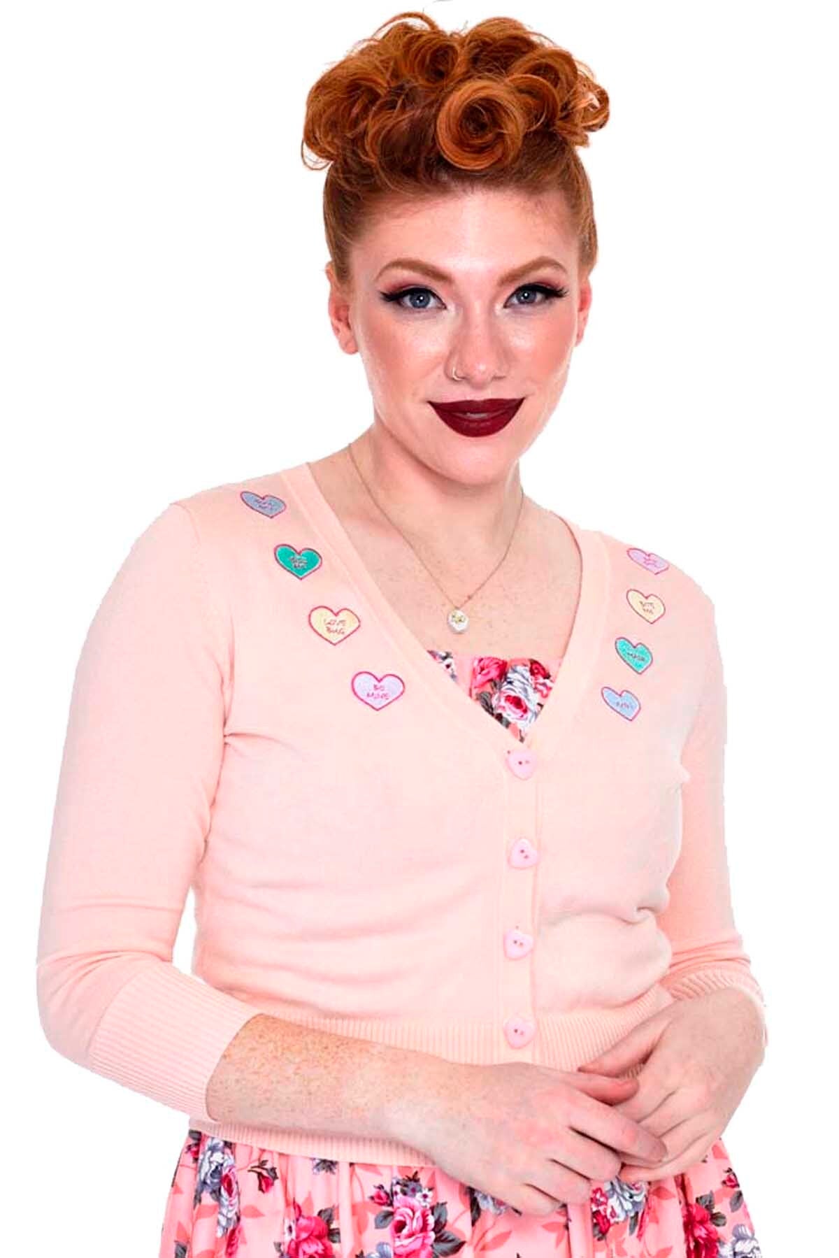 Voodoo_Vixen_LOVE_HEART_Vintage_EMBROIDERED_V-Neck_Pastel_CARDIGAN_Stickjacke_-_Plus_Size-1