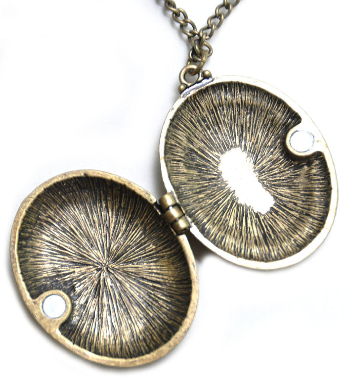 http___killerkirsche-de_pic_ordner_Schmuck-09_06-09-2012_2014_54_50-DSC_0706_20KopieltB7QnxEdanJZ